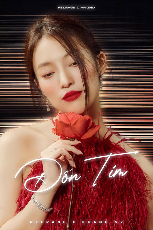 DIỆN TRANG SỨC KIM CƯƠNG THU HÚT MỌI ÁNH NHÌN NHƯ MC KHÁNH VY